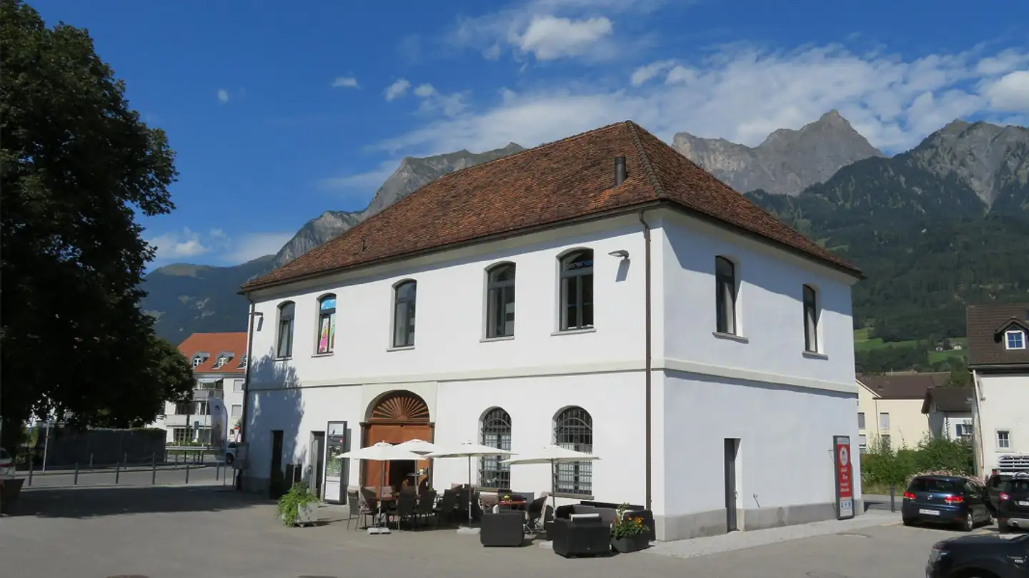 Gewerbe mieten - Bahnhofstrasse 1, 7304 Maienfeld