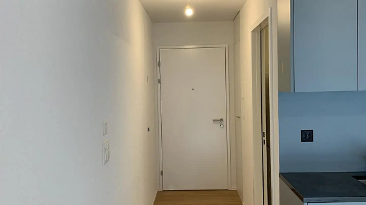 Studio à louer - Rue De La Poste 1, 1920 Martigny - Photo 4