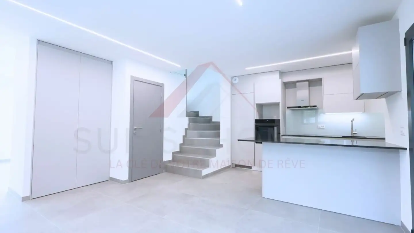 Single house for sale - 2740 Moutier - Photo 3