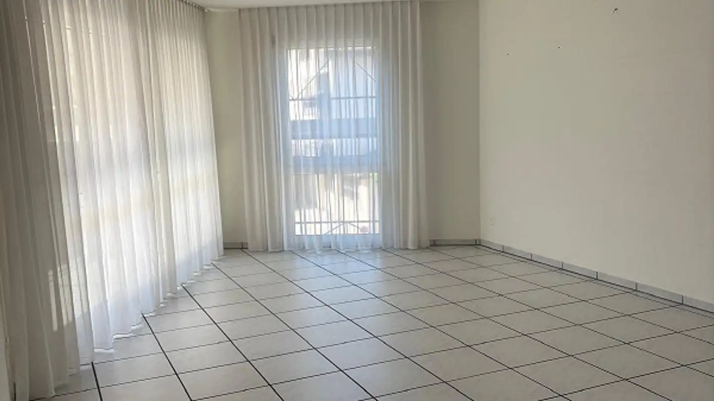Wohnung mieten - Kantonsstrasse 78, 7205 Zizers - Foto 4