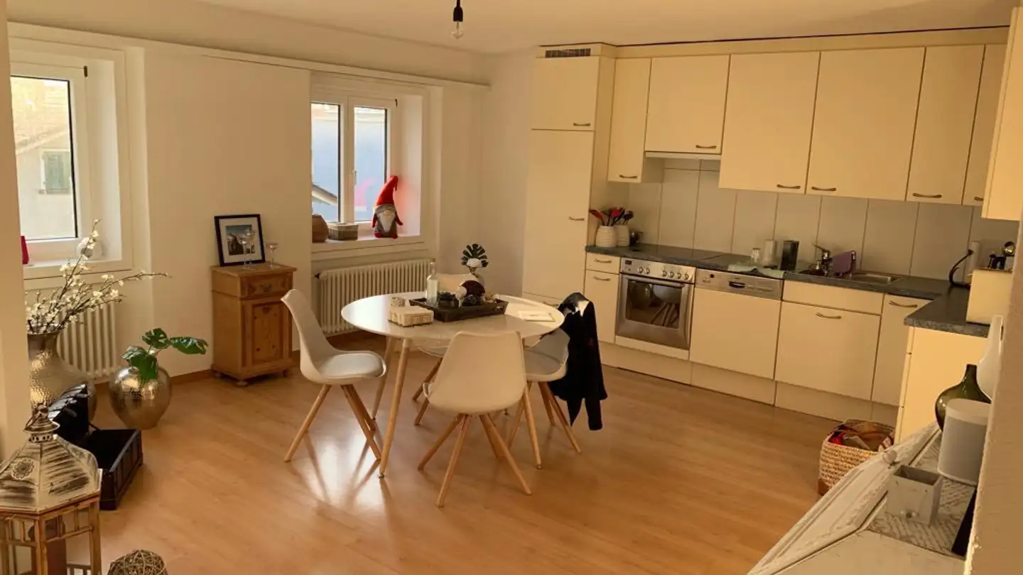 Appartamento in affitto - Gassa Sutò 6, 7013 Domat/Ems