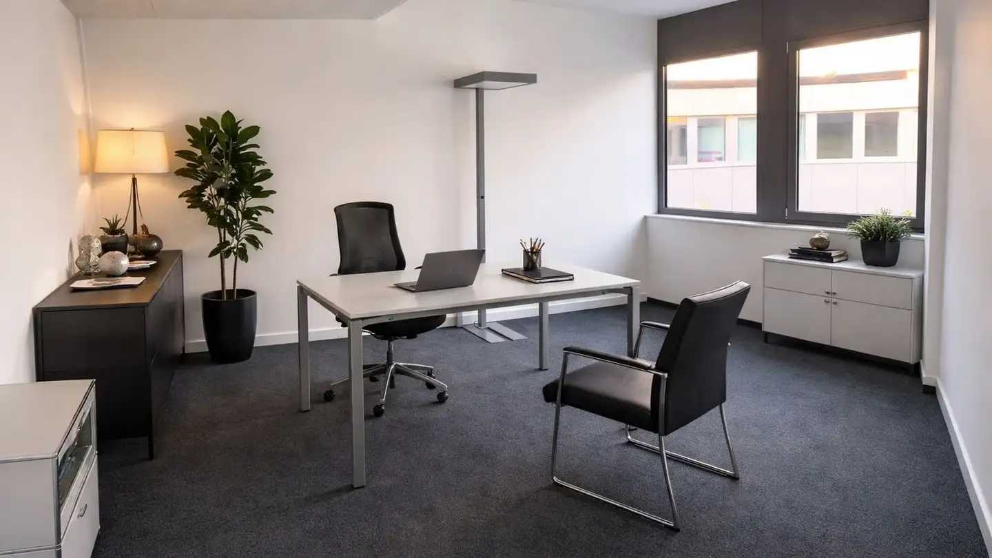 Bürofläche mieten - Turmstrasse 18, 6312 Steinhausen