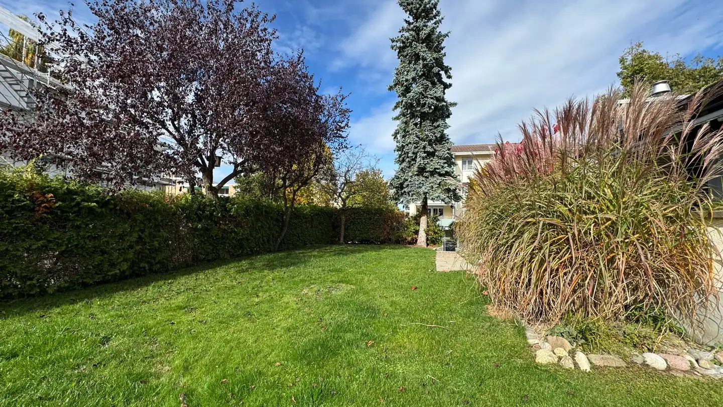 Casa bifamiliare in vendita - Fliederweg 5, 3661 Uetendorf - Photo 2