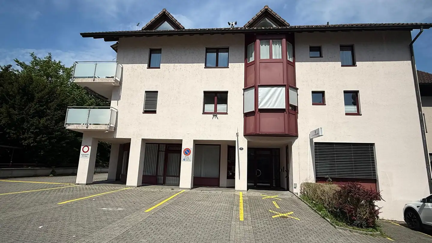 Outdoor parking space for rent - Dorfstrasse 13, 6030 Ebikon