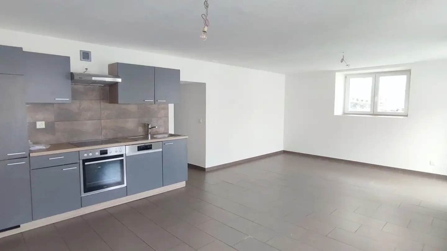 Apartment for rent - Rue De La Promenade, 1450 Ste-Croix - Photo 2
