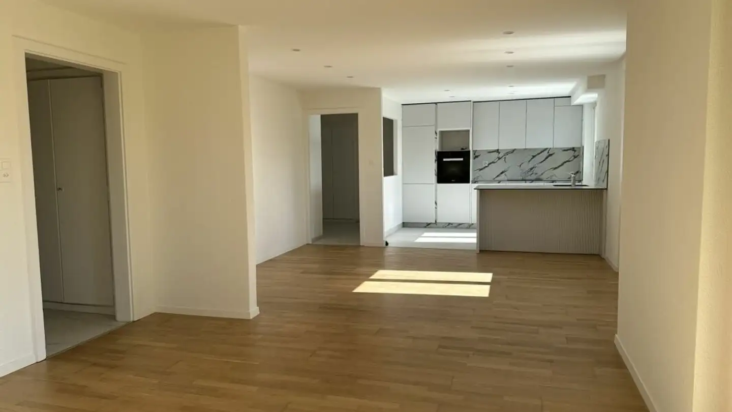 Appartamento in affitto - Grand-Rue 30, 2416 Les Brenets - Photo 2