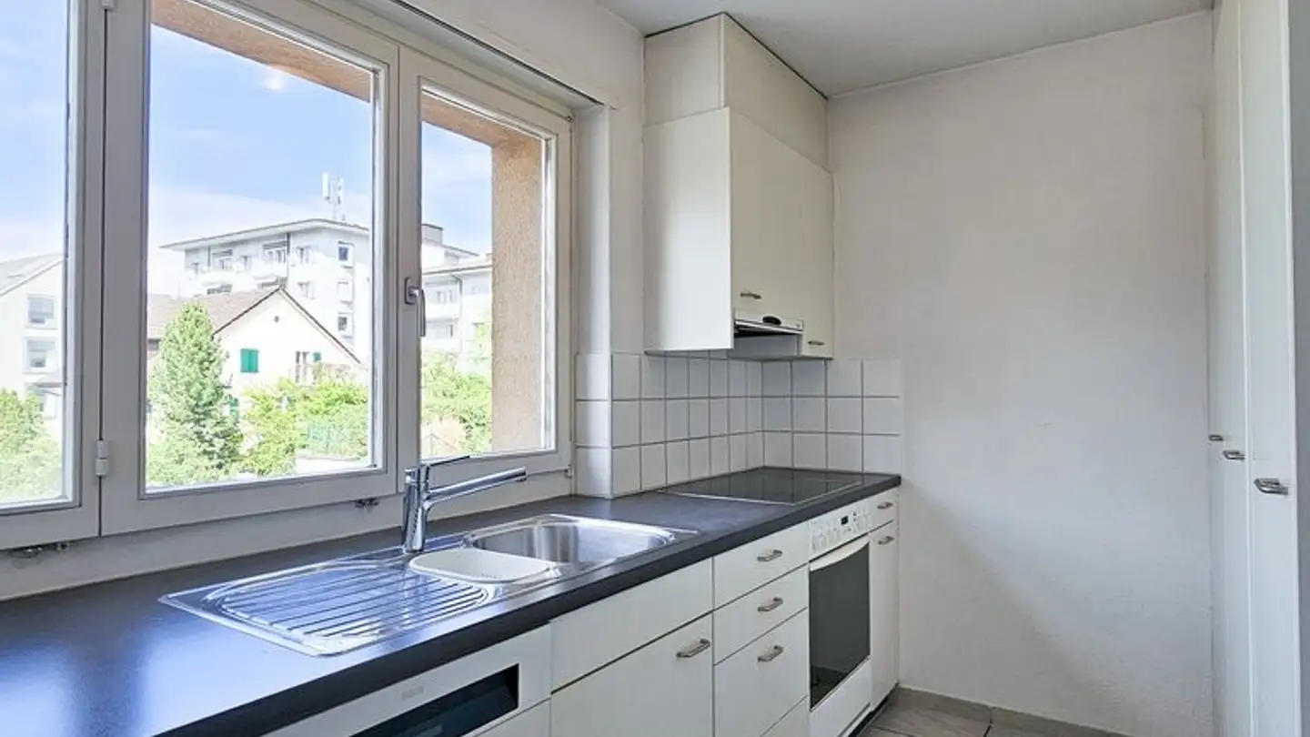 Apartment for rent - Florastrasse 7, 8134 Adliswil - Photo 2