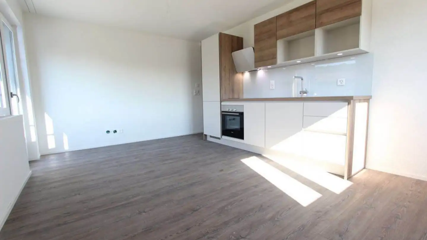 Wohnung mieten - Badenerstrasse 38, 8952 Schlieren - Foto 2