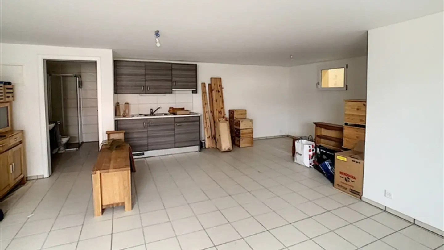 Office space for sale - 1728 Rossens FR