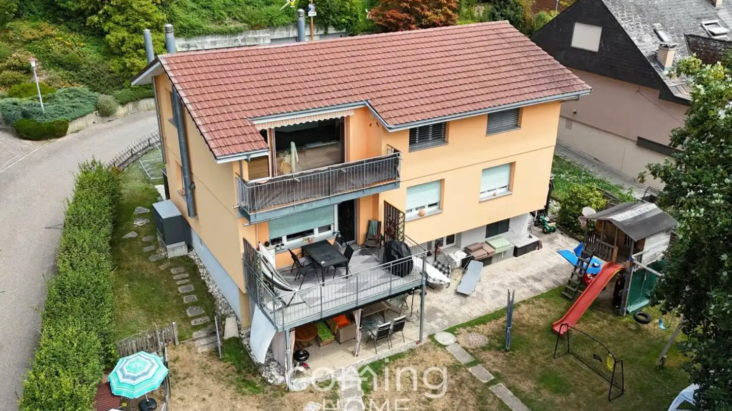 Outdoor parking space for sale - 4938 Rohrbach