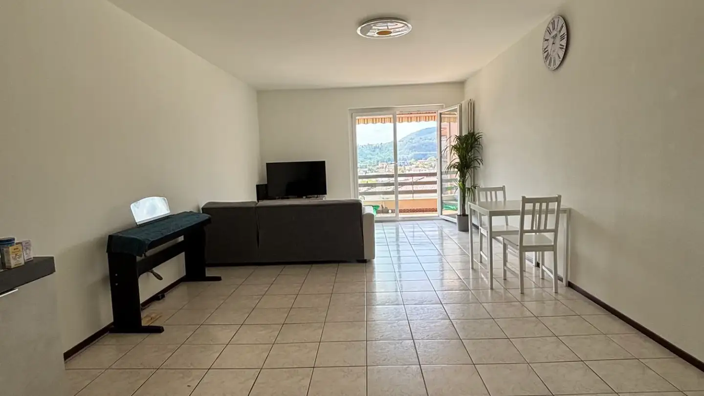 Appartement à louer - Via Stazione, 6828 Balerna