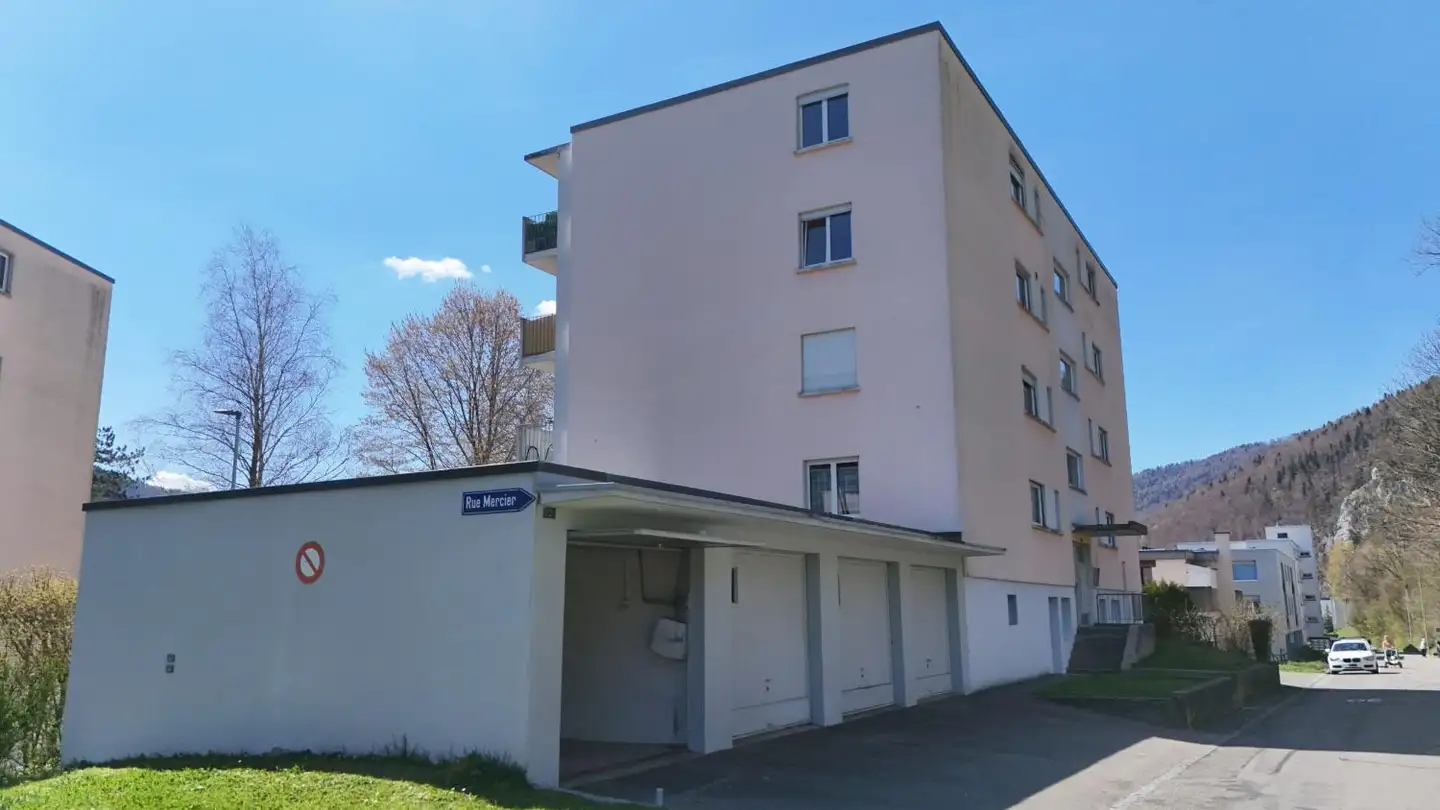Immeuble mixte à vendre - 2740 Moutier - Photo 2