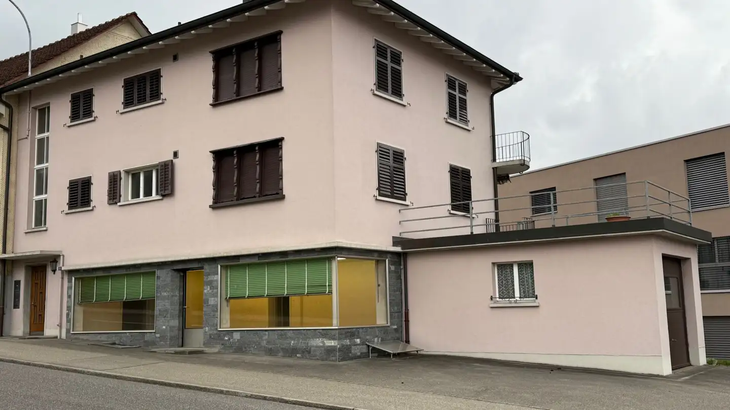 Edificio residenziale in vendita - Hauptstrasse, 5737 Menziken - Foto 4