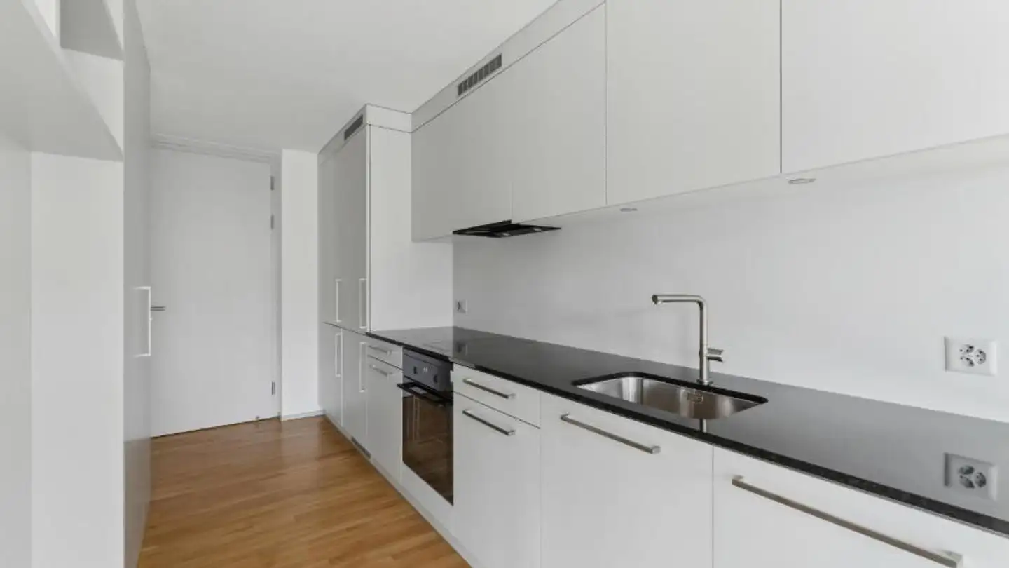 Apartment for rent - Bahnhofstrasse 43, 4950 Huttwil - Photo 2