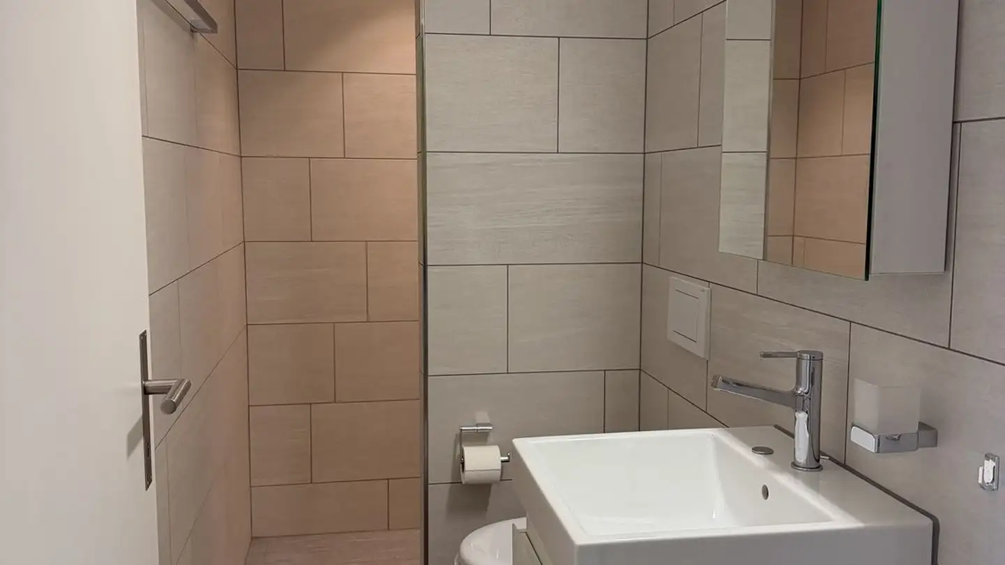 Wohnung mieten - Promenada 23, 7018 Flims Waldhaus - Foto 3