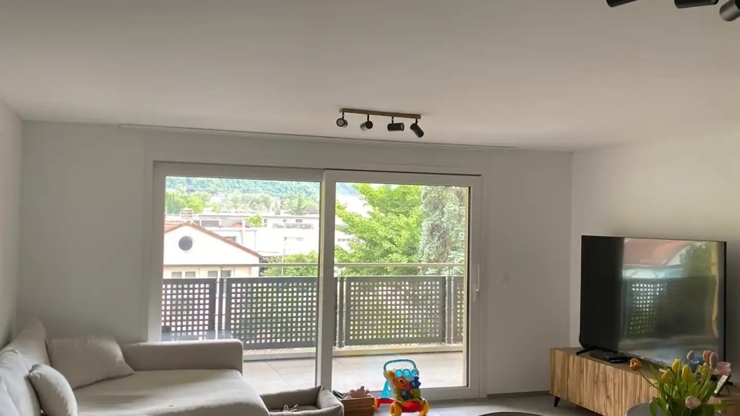 Appartement à louer - Via Alla Tenza, 6532 Castione