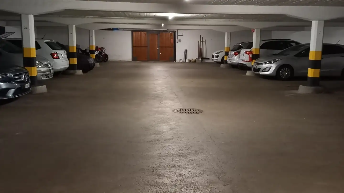 Underground parking space for rent - Stöckackerstrasse 101c, 3018 Bern