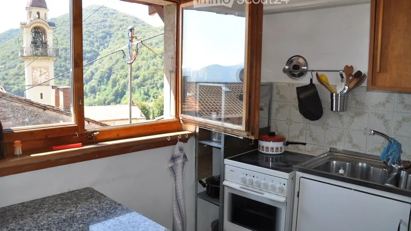 Wohnung mieten - Passo Filanda 2, 6986 Curio - Foto 4