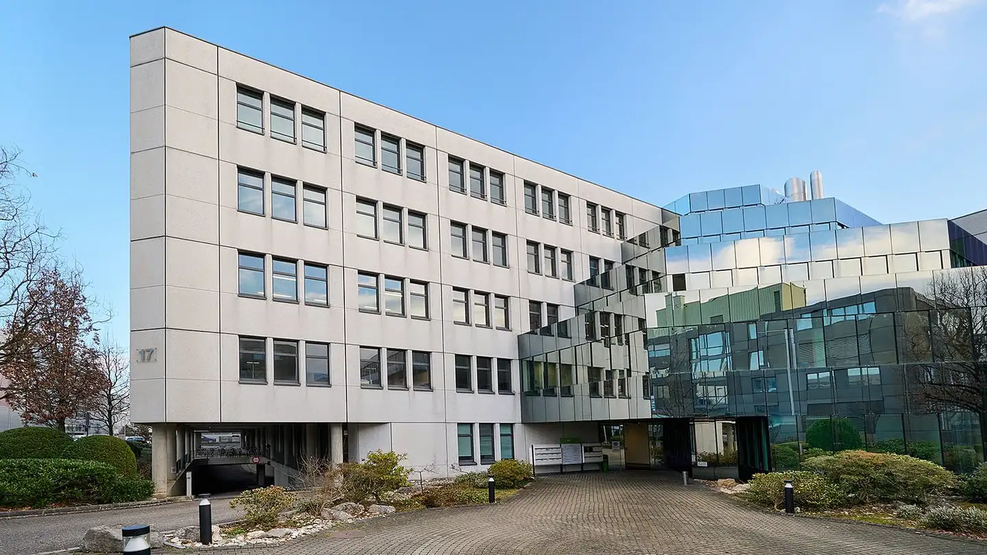 Office space for rent - Kägenstrasse 17, 4153 Reinach BL