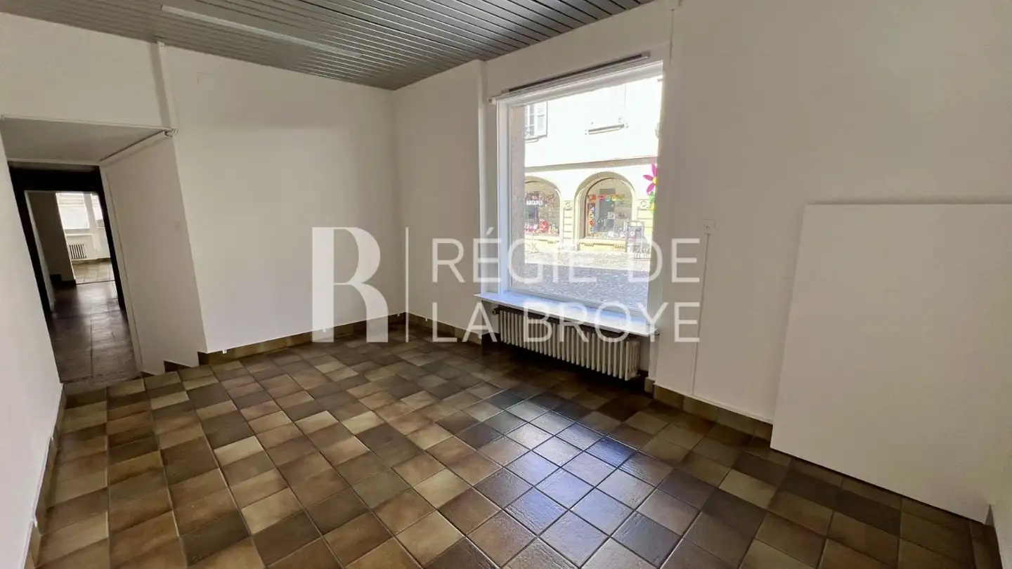 Office space for rent - Grand-Rue 23, 1470 Estavayer-le-Lac - Photo 4