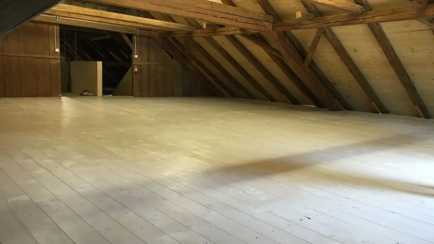 Spazio di archiviazione in affitto - 8634 Hombrechtikon