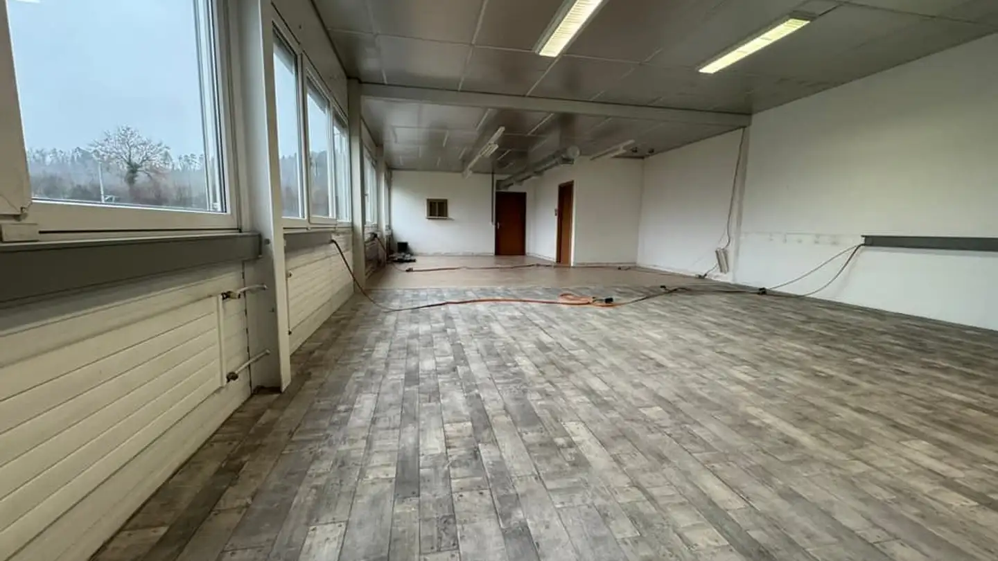 Commercial for rent - Chemin Des Grandes-Vies, 2900 Porrentruy - Photo 2