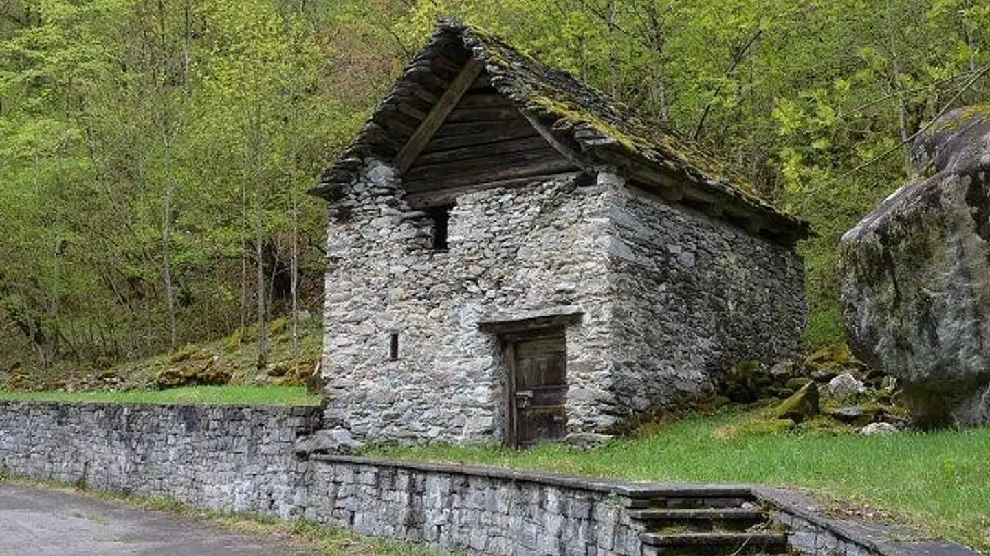 Maison à vendre - 6683 Cerentino
