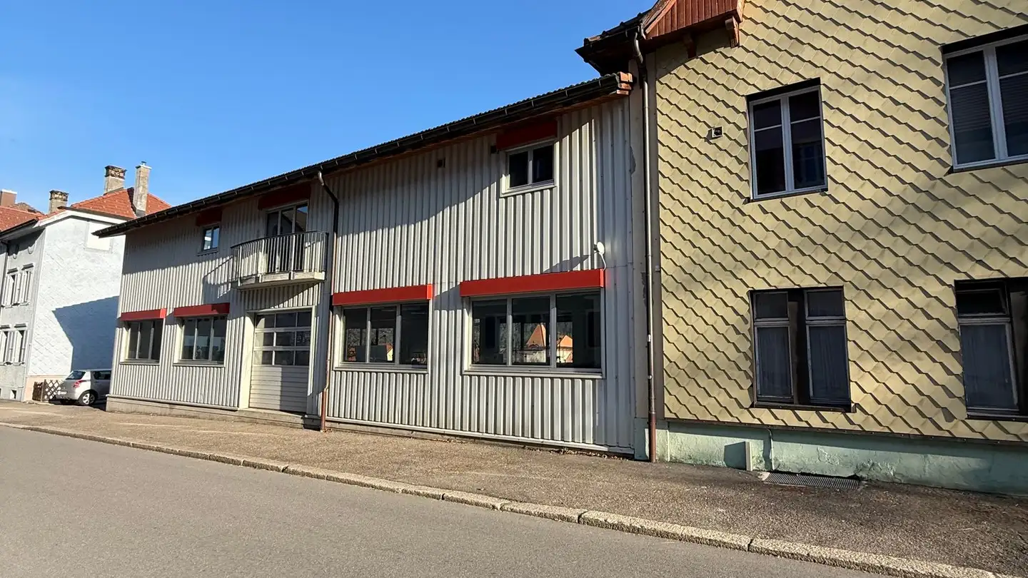 Espace de stockage à louer - Rue Des Jonchères 14, 2610 St-Imier - Photo 2