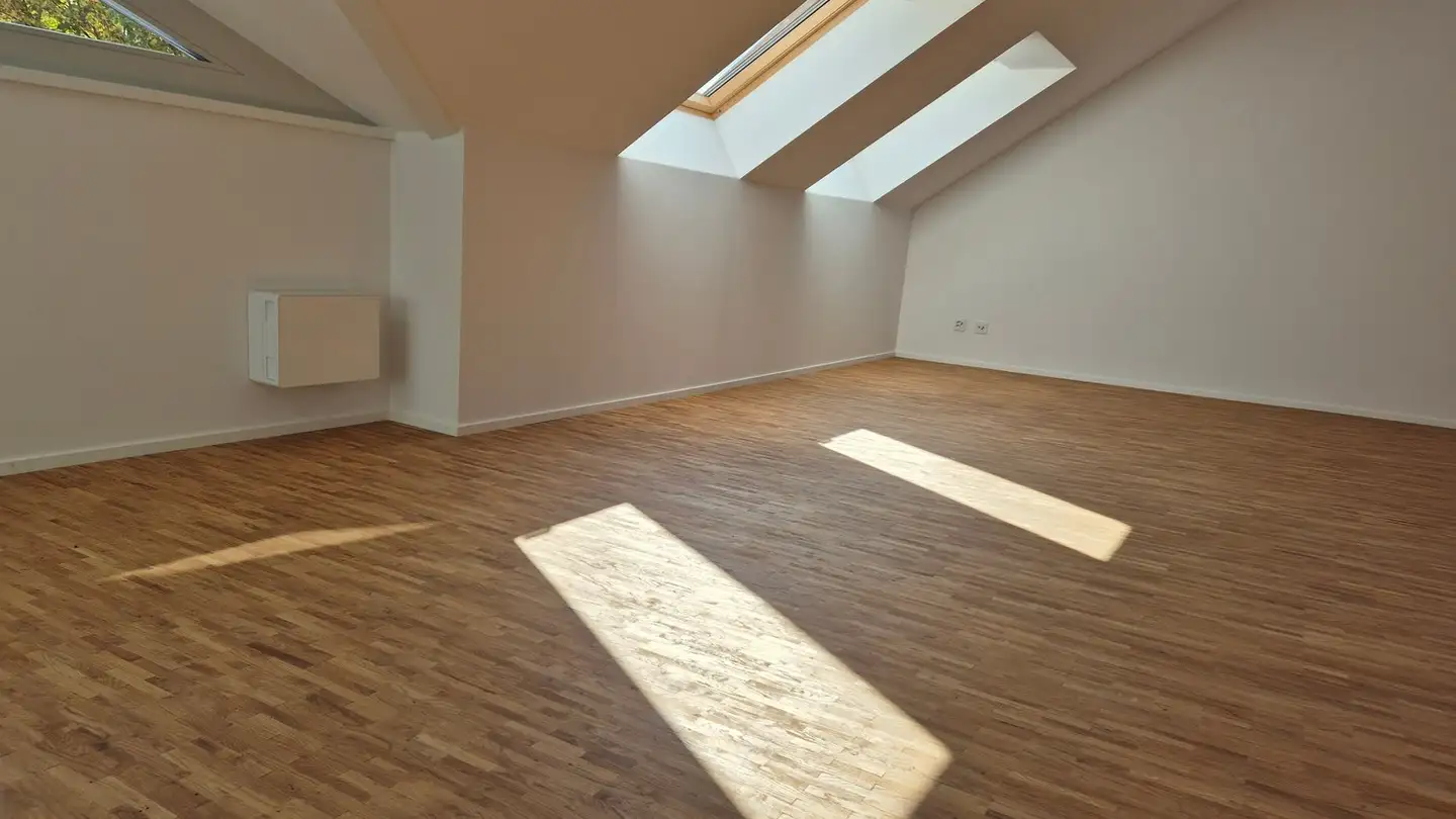 Attic flat for rent - Chemin De L'évêché / Bischofkänelweg 5, 2504 Biel/Bienne