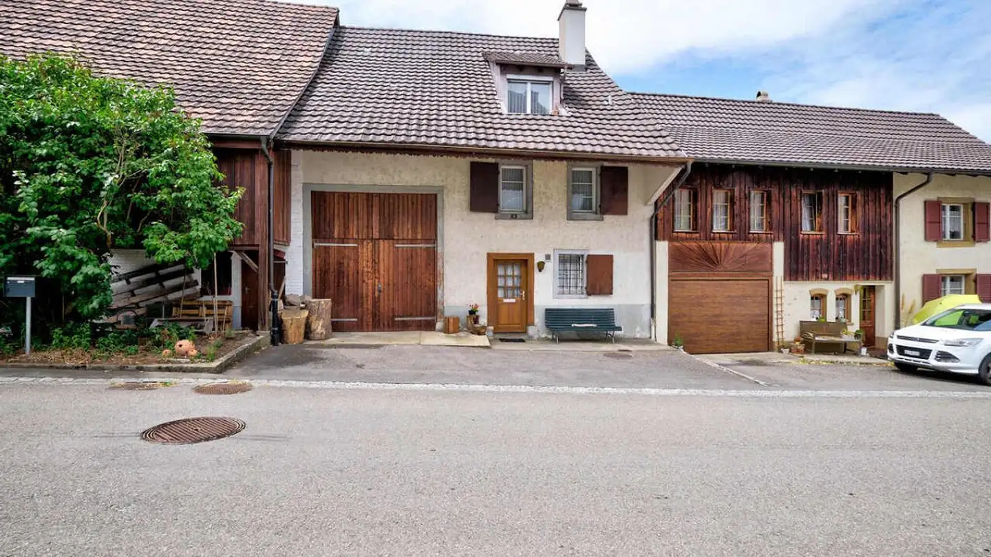 Casa singola in vendita - Dorfstrasse 4, 4431 Bennwil