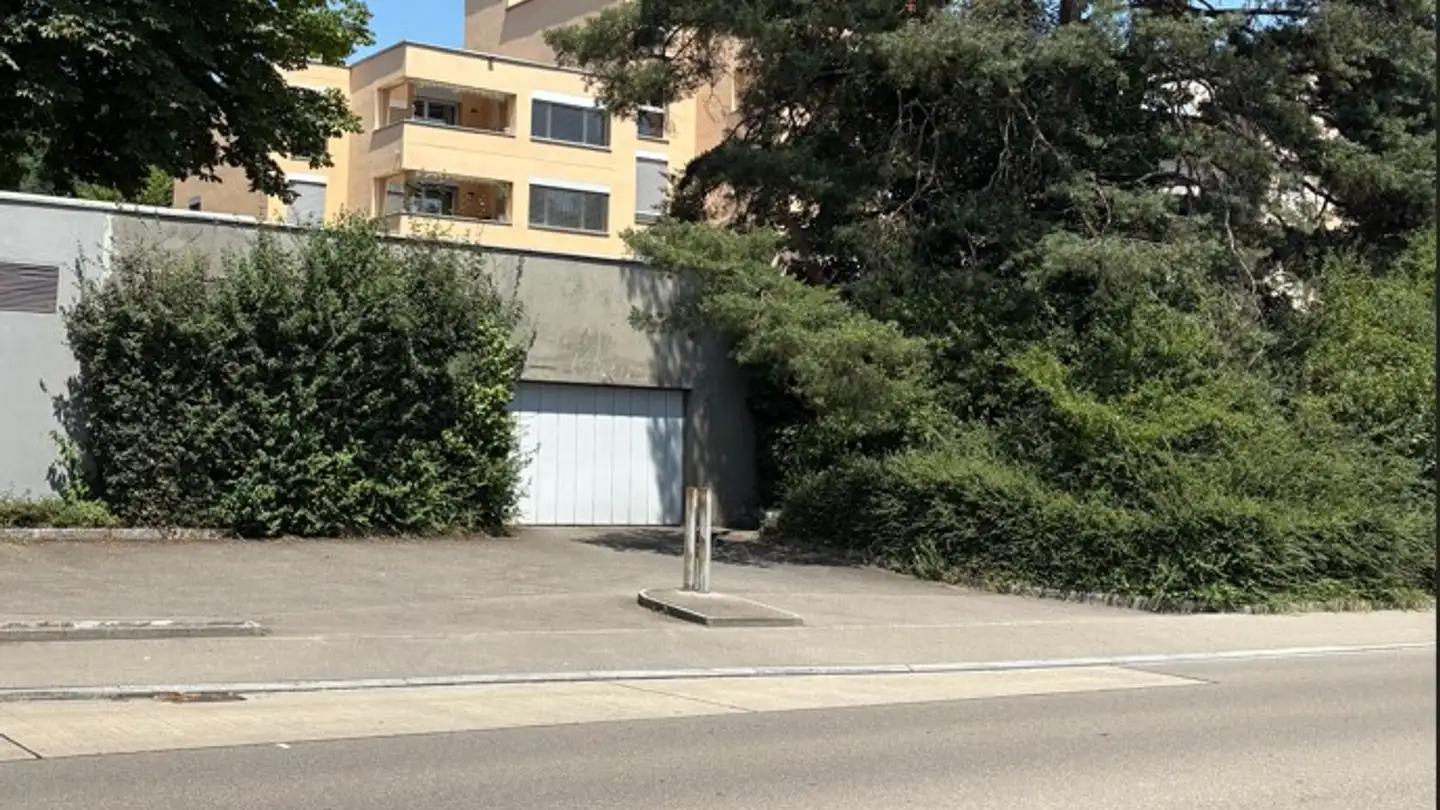 Tiefgaragenstellplatz mieten - Langacherstrasse 18, 8103 Unterengstringen