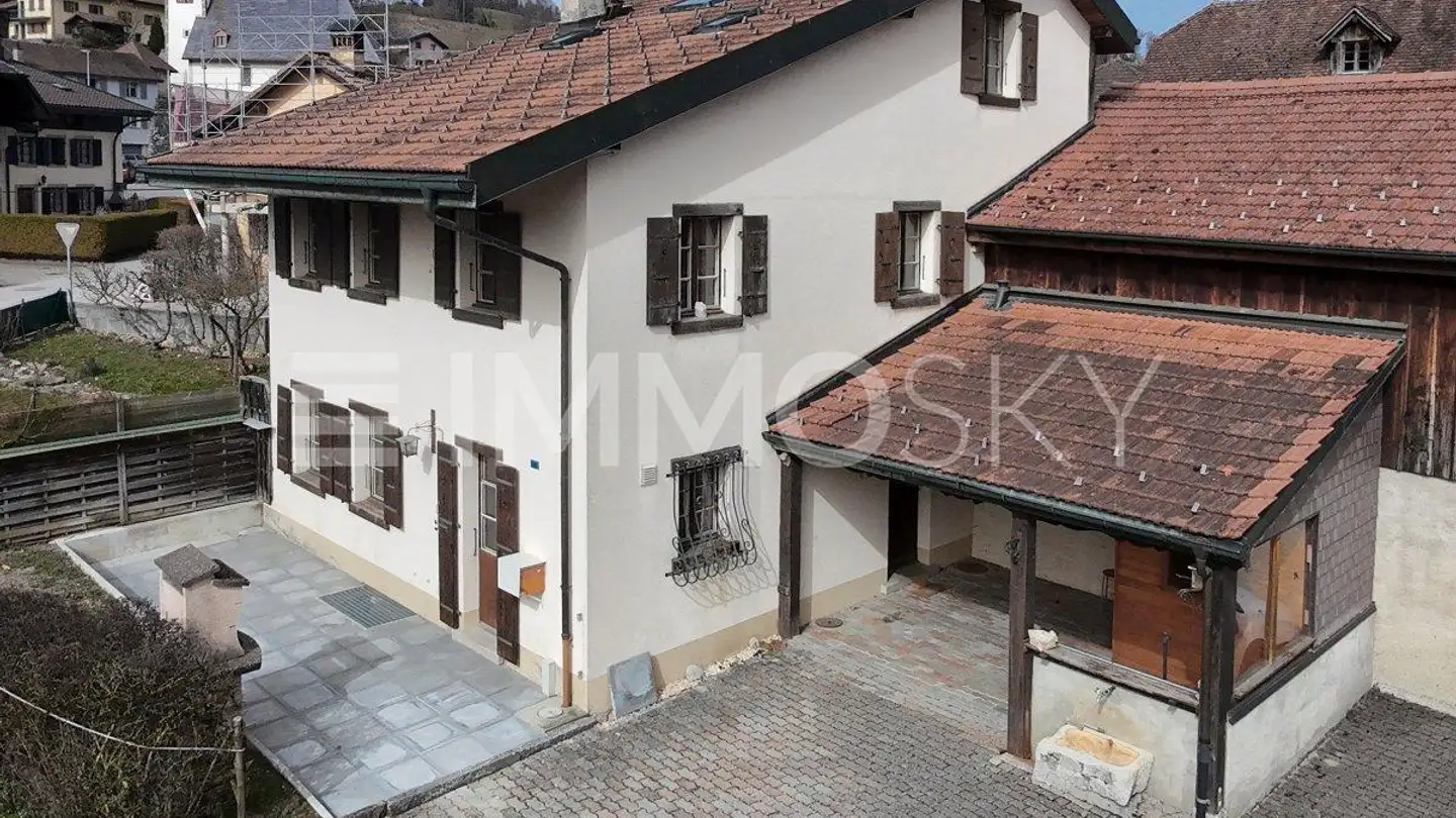 Single house for sale - 1667 Enney