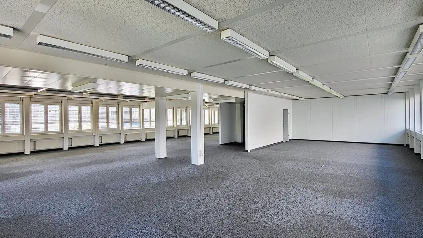 Office space for rent - Industriestrasse 13, 5503 Schafisheim