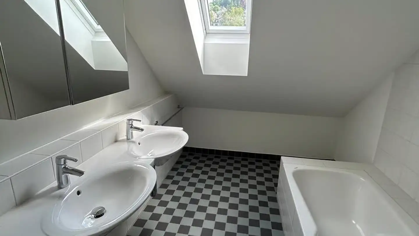 Dachgeschosswohnung mieten - Winterthurerstrasse 16, 8006 Zürich - Foto 4