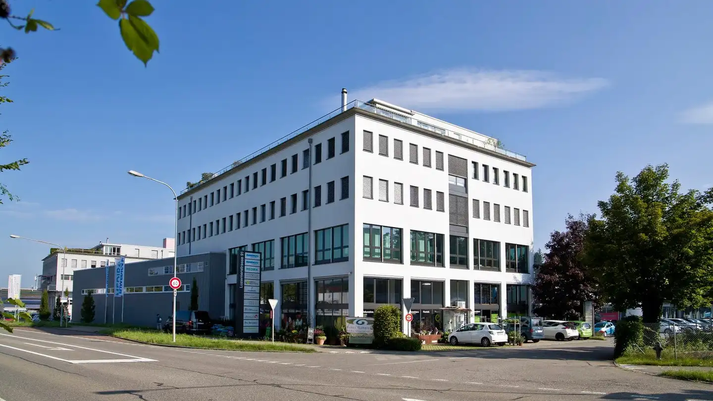 Commerciale in affitto - Luzernerstrasse 91, 5630 Muri AG