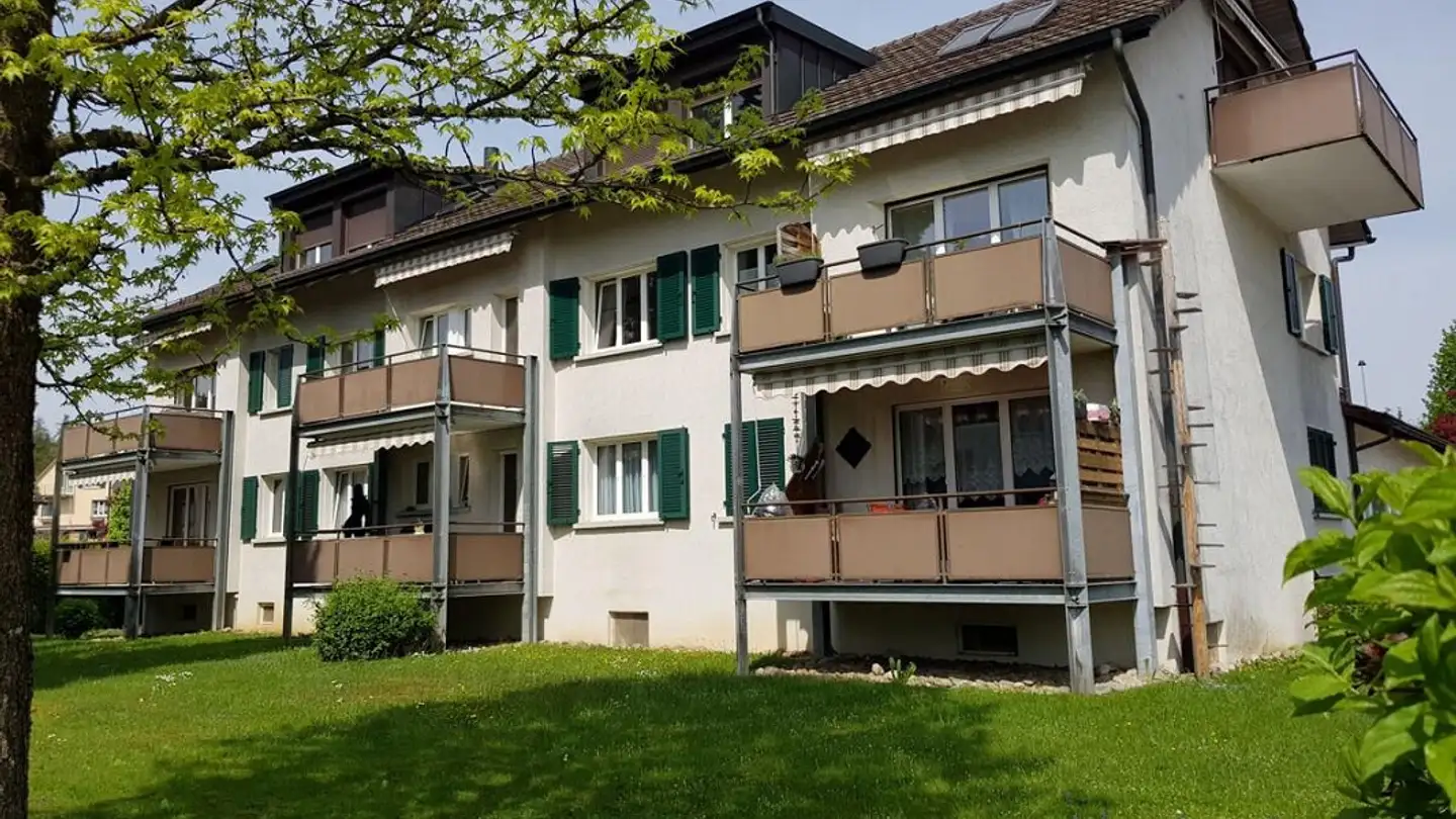 Residential building for sale - Unterwiesstrasse 31, 8630 Rüti ZH