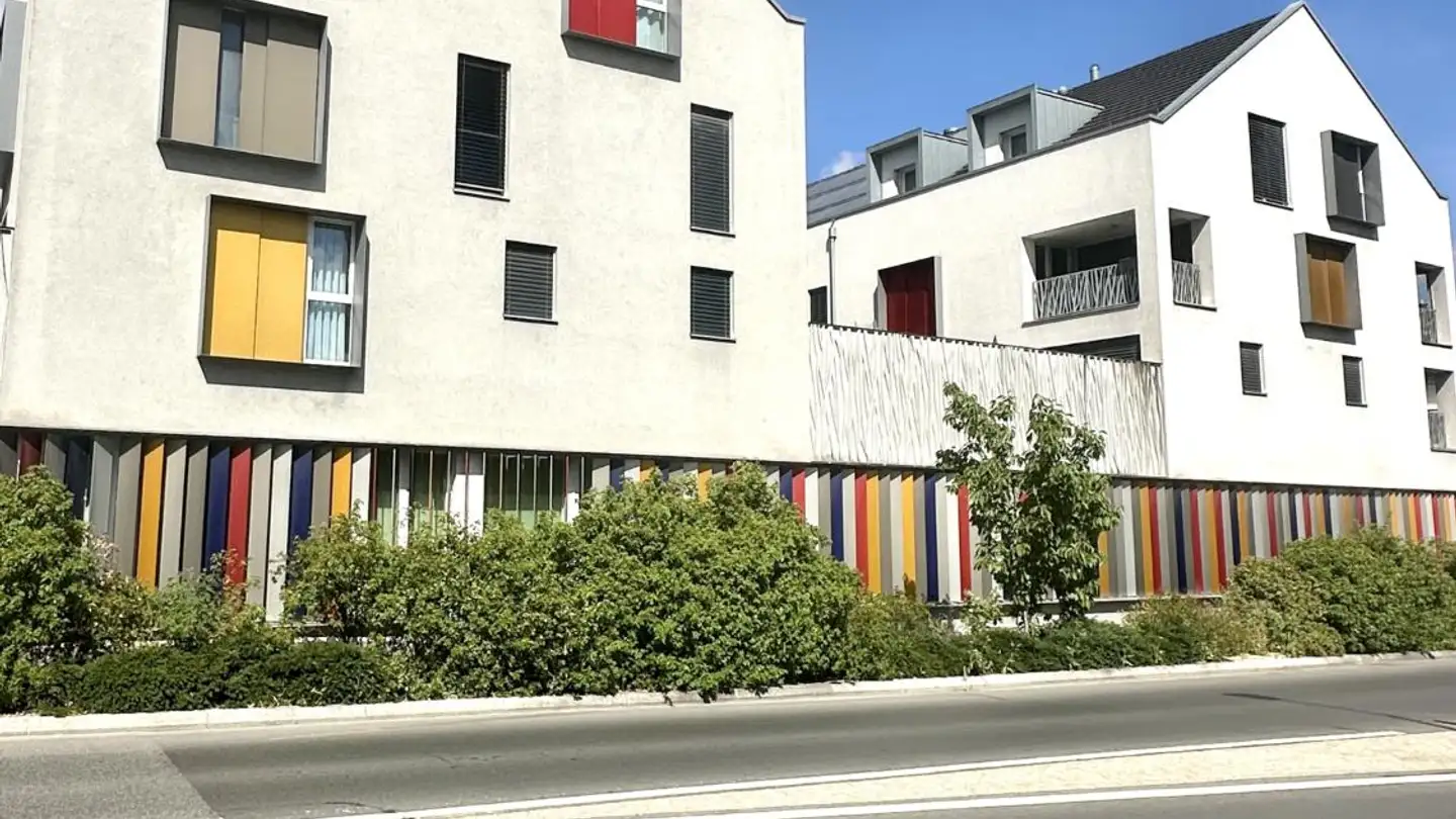 Überdachter Parkplatz mieten - Route De Lausanne 14a, 1040 Echallens