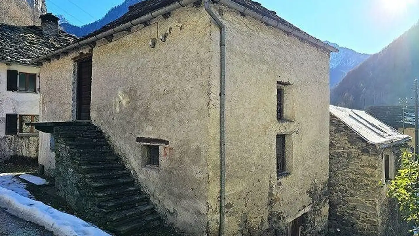 Haus kaufen - 6694 Prato-Sornico