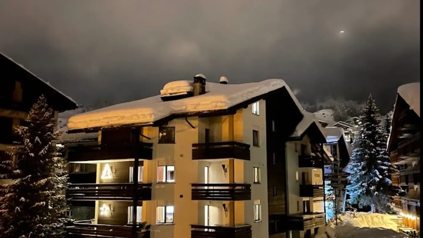Apartment for rent - Steinmattstrasse 43, 3920 Zermatt - Photo 2