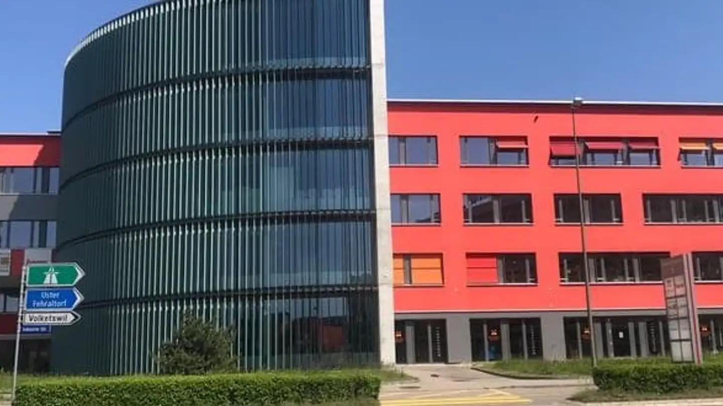 Bürofläche mieten - Brunnenstrasse 1, 8604 Volketswil