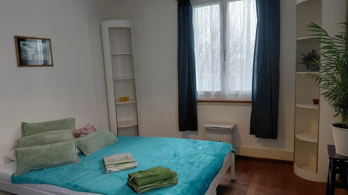 Single room for rent - 4805 Brittnau