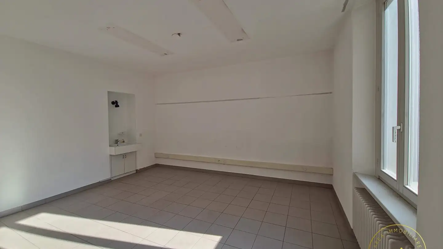 Immeuble mixte à vendre - 6830 Chiasso - Photo 4