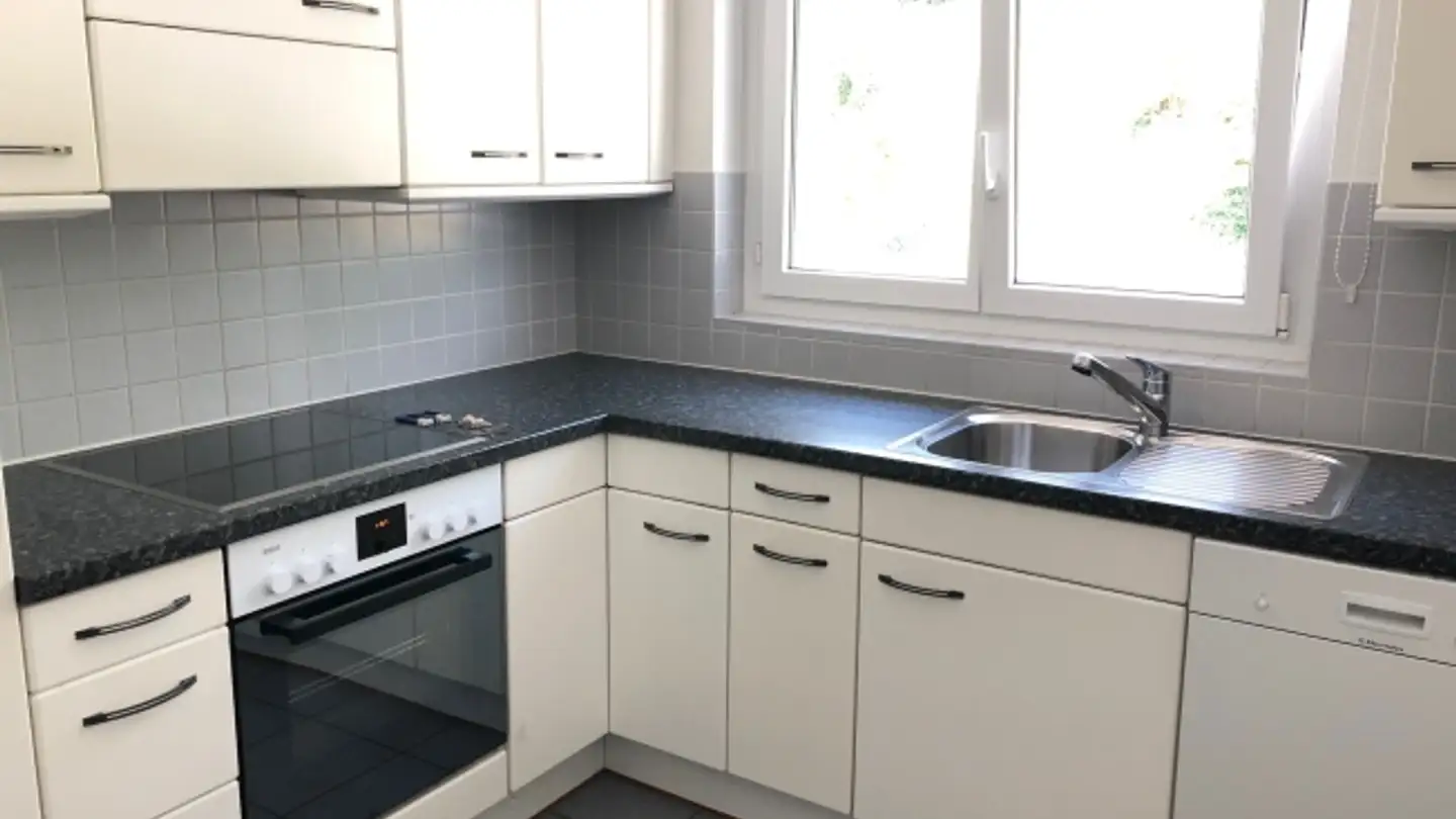 Appartement à louer - Route De La Montagne-De-Diesse / Tessenbergstrasse 59a, 2505 Biel/Bienne - Photo 3