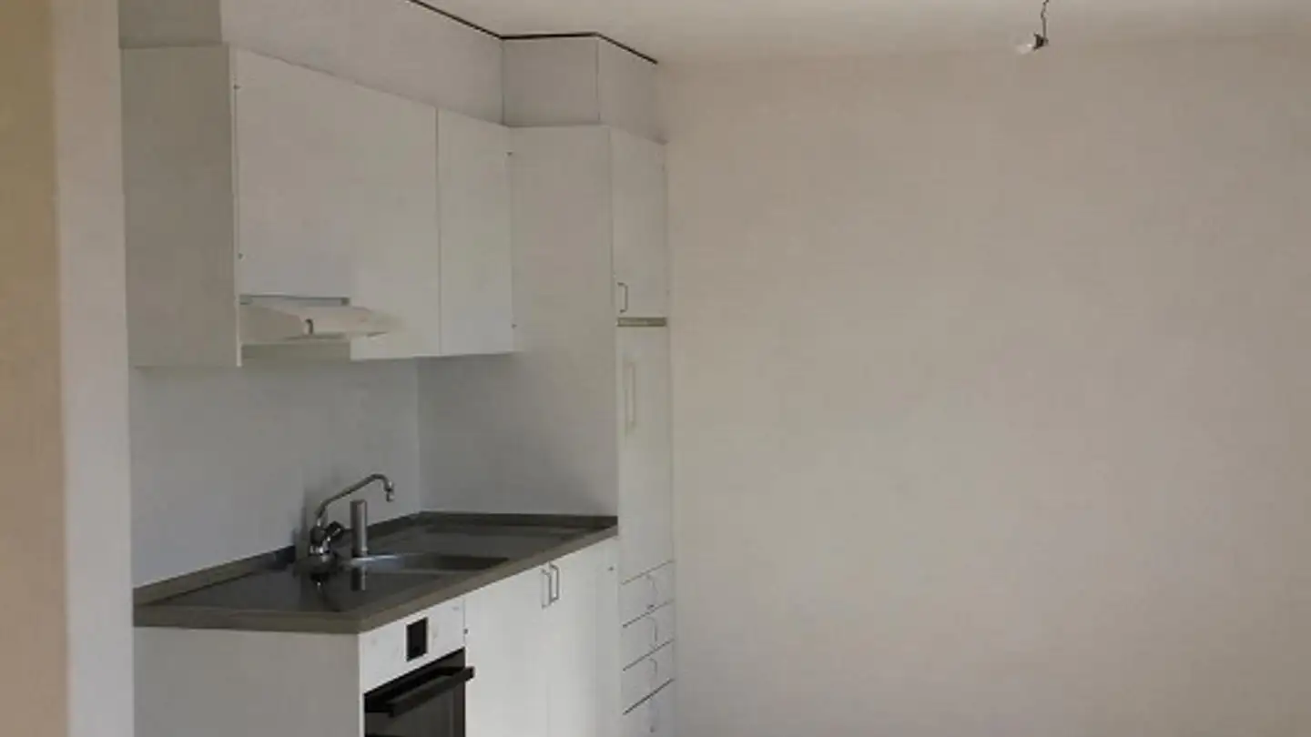 Apartment for rent - Bergacherstrasse 22a, 8630 Rüti ZH - Photo 2