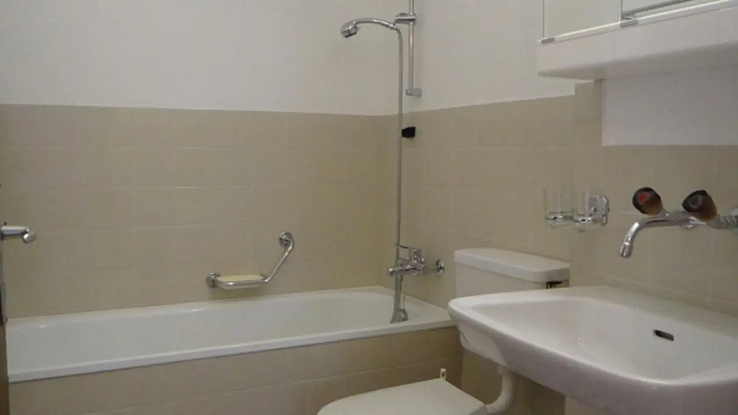 Apartment for rent - Bergacherstrasse 22a, 8630 Rüti ZH - Photo 3