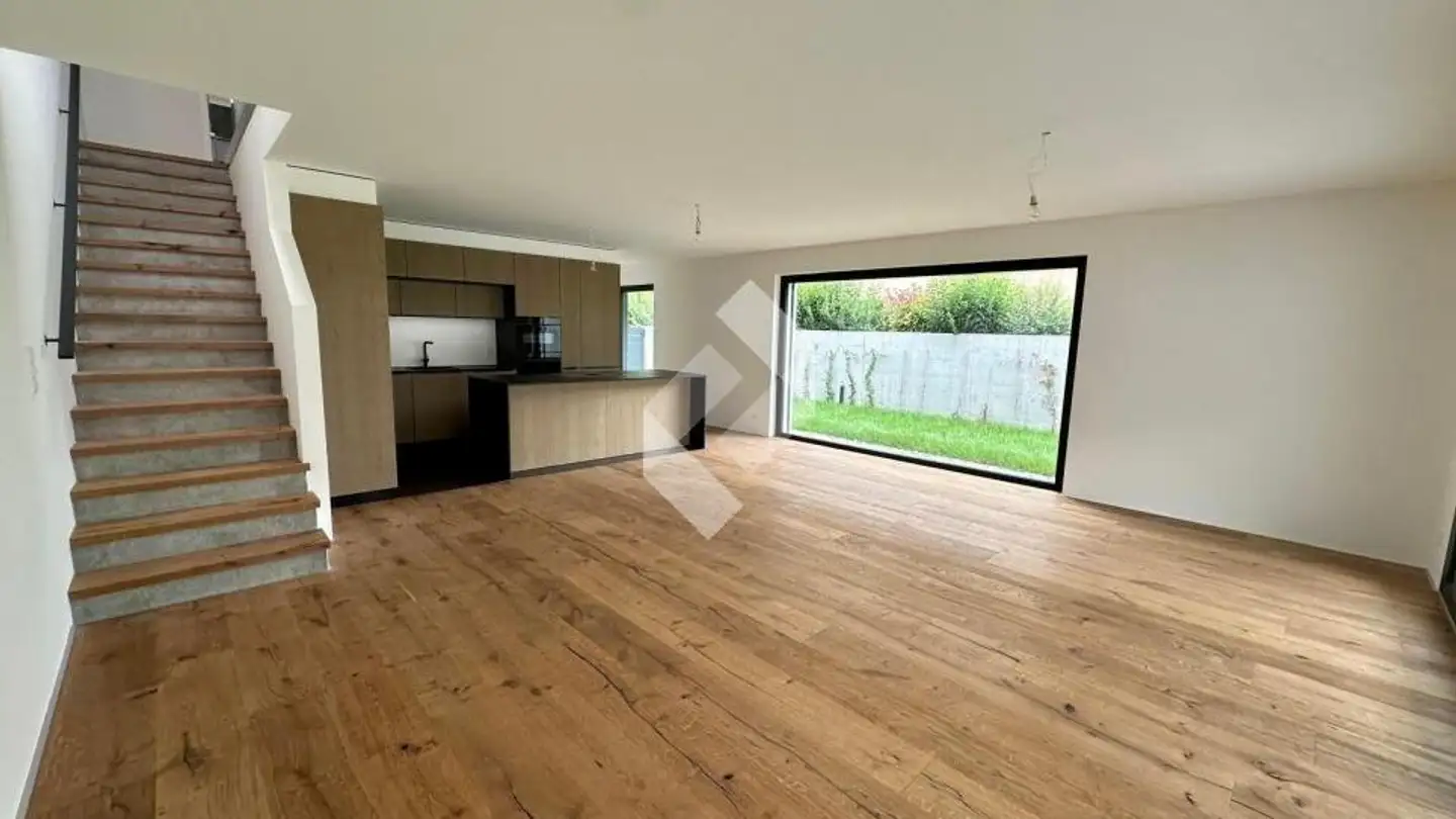 Duplex for sale - 1926 Fully