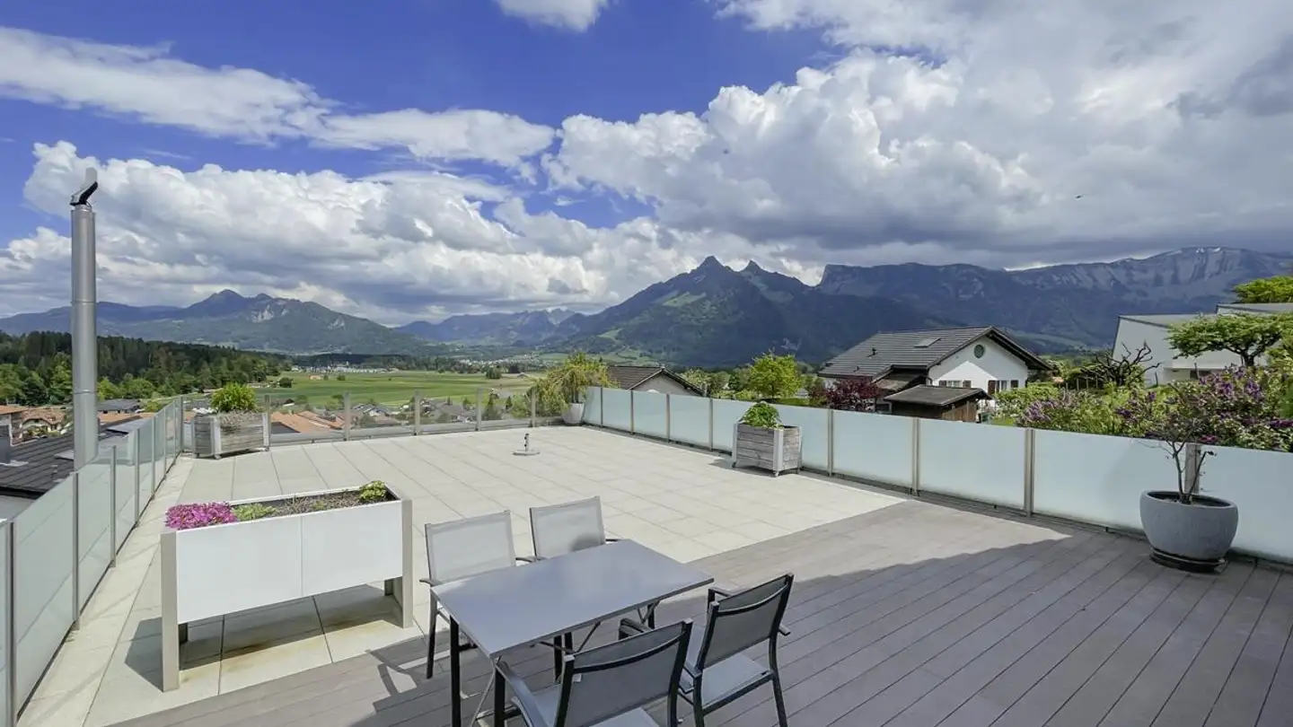 Casa bifamiliare in vendita - 1661 Le Pâquier-Montbarry