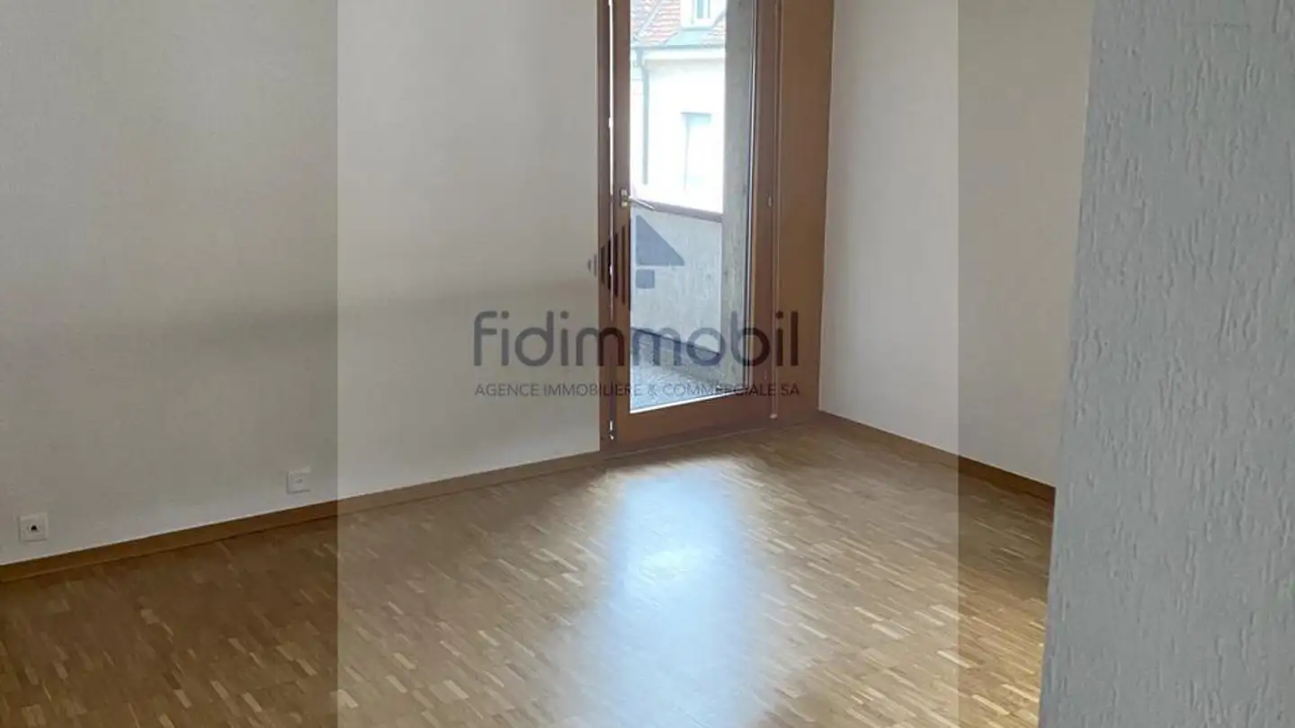 Wohnung mieten - Avenue De La Gare, 2800 Delémont - Foto 4