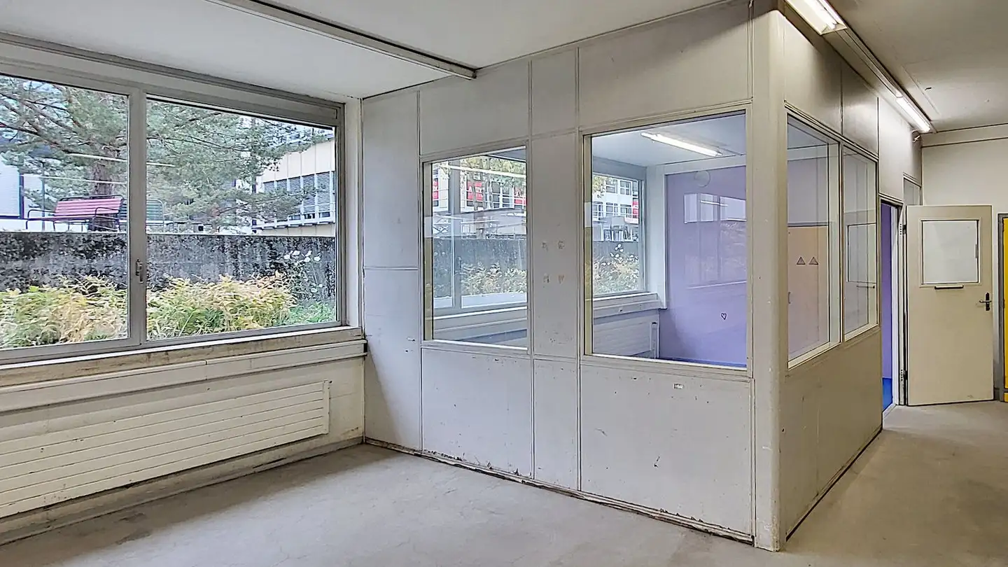 Gewerbe mieten - Chemin Du Coin / Eckweg 8, 2504 Biel/Bienne - Foto 4