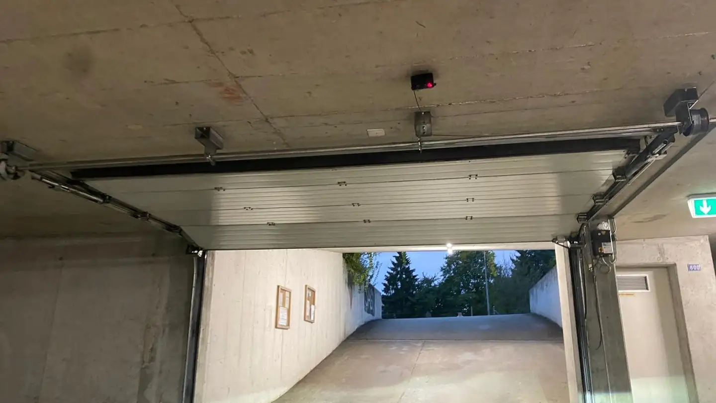 Parcheggio esterno in affitto - Breitenstrasse 36, 5242 Lupfig - Photo 3